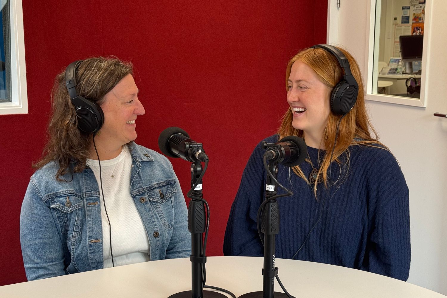 Amy Armstrong & Emma Hamilton