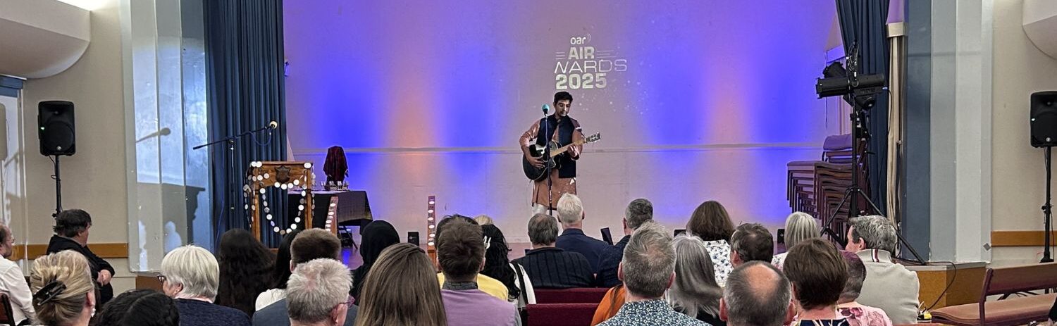 Air Awards 2025, photo of crowd watching Zohaib performing on Guitar